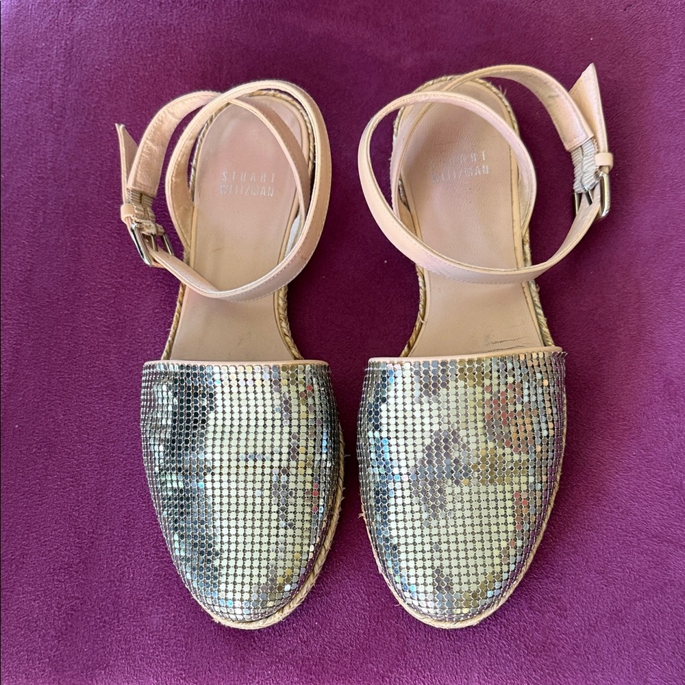 Stuart Weitzman Roman Mail Armor Metallic Silver Ankle Strap Flats Sz.6 1/2